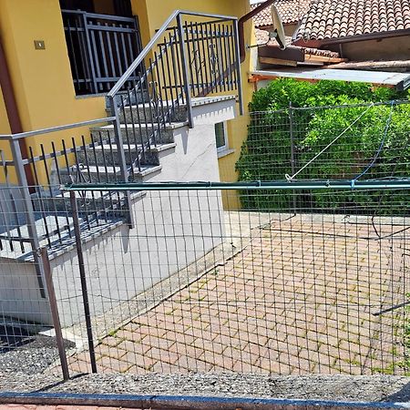 Mansardhouse Zona Bellagio Magreglio Exterior foto